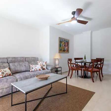 Centro Con Parking Apartment *